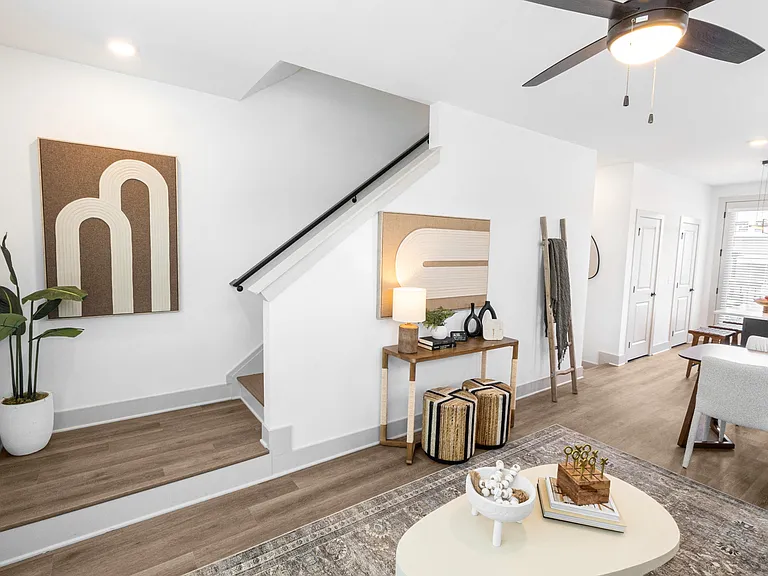 EastWood Townhomes — Photo 5