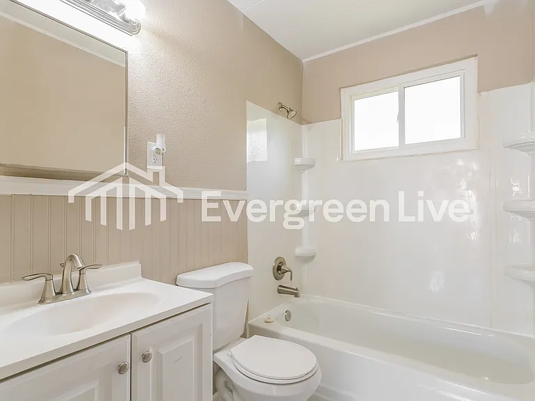 2756 Shadowcreek Dr — Photo 9
