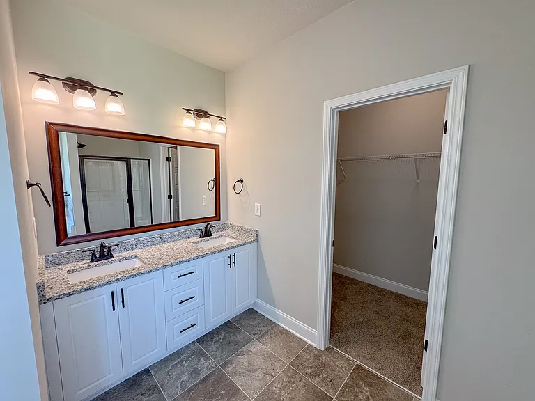 101 Rutledge Ln — Photo 8
