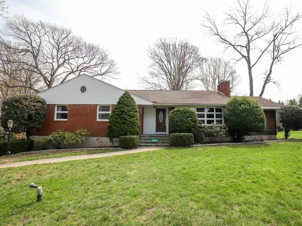 52 Hilltop Drive, Shelton, CT 06484