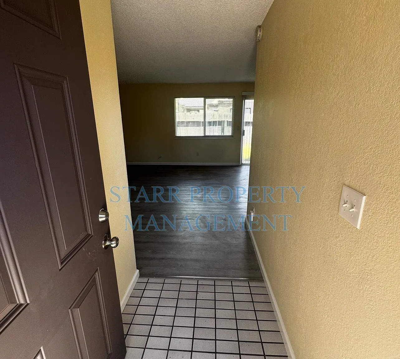 2 bed, 1.0 bath, 880 sqft, $1,795 — Photo 4