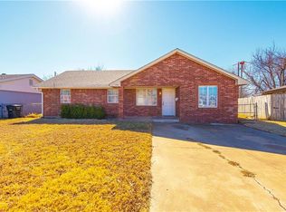 733 N Norman Ave, Moore, OK 73160