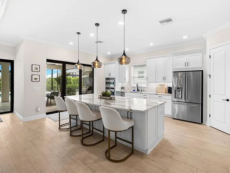 17489 Aquila Ct — Photo 8