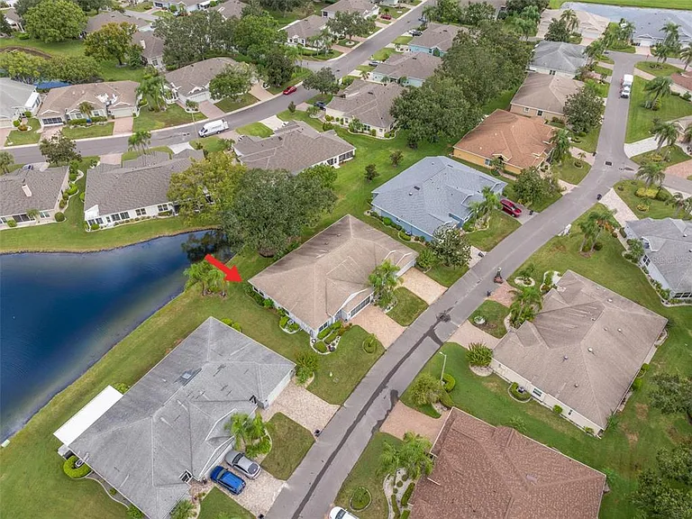 713 Manchester Woods Dr — Photo 44