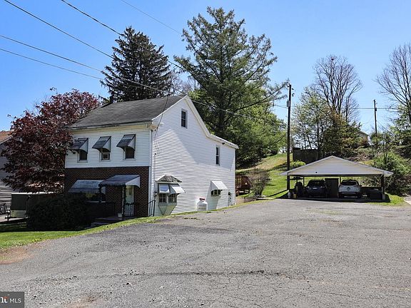 4th image of 846 Bunting St