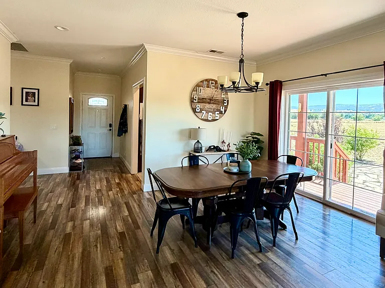 4426 Buena Vista Ln — Photo 13