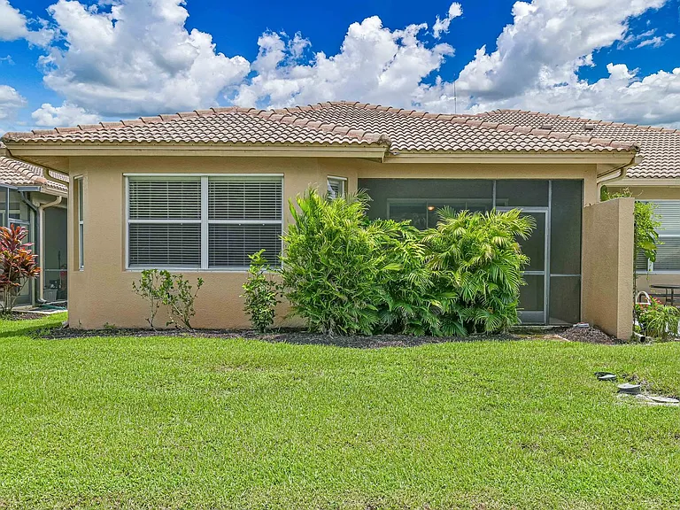 13679 Martone Ct — Photo 7