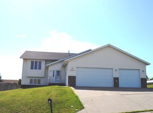 2207 5th Ave NE, Beulah, ND 58523