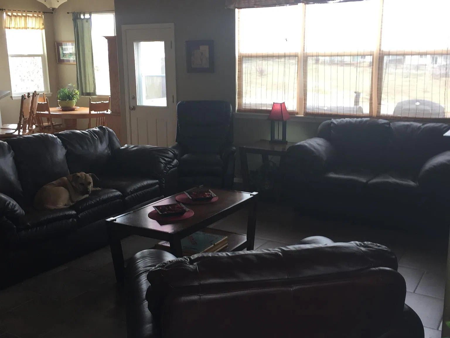 4 bed, 2.5 bath, 1957 sqft, $2,675 — Photo 4