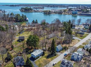 40 Tilton Ave, Kittery, ME 03904