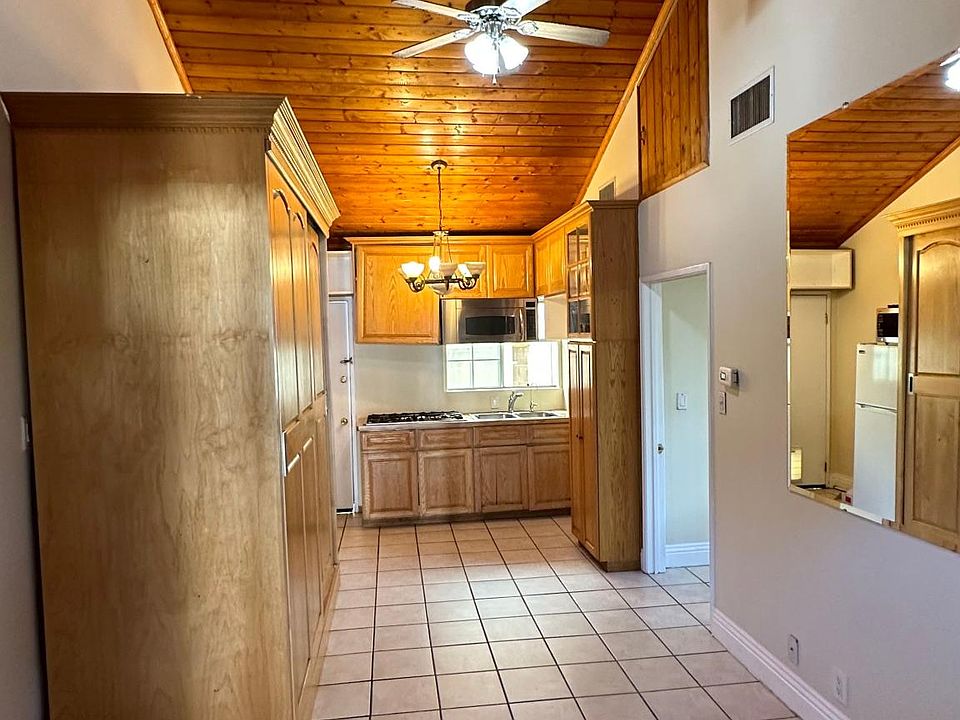 1st image of 9210 Sophia Ave