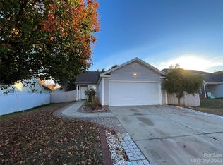 8953 Gerald Dr, Charlotte, NC 28217