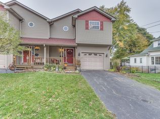 23 Elm Ave, Carpentersville, IL 60110