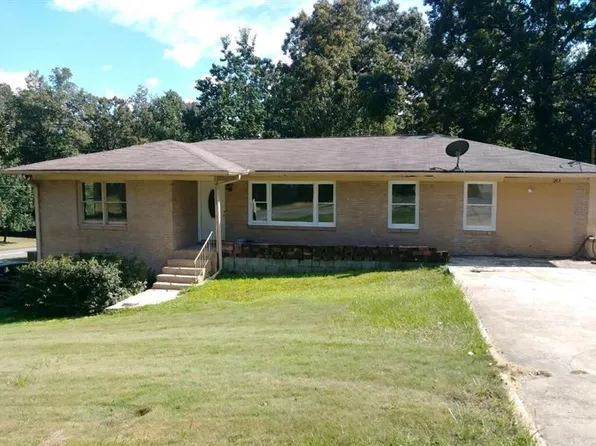 203 Randall Dr, Warner Robins, GA 31088