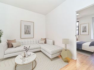 324 E 74th St APT 4A, New York, NY 10021