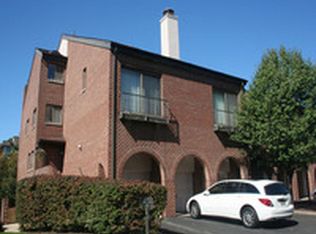 17 Lowell Ct, Teaneck, NJ 07666