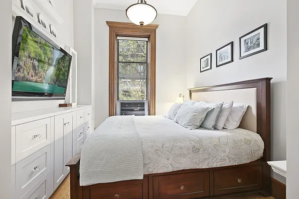 Sold by Citi Habitats | media 3