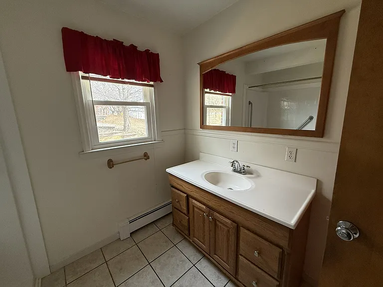 3900 S Main St — Photo 8