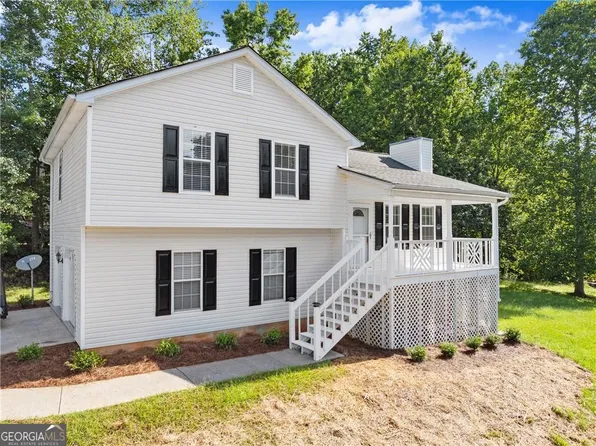 3966 Rock Haven Dr, Flowery Branch, GA 30542