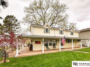 4014 Lakeview Dr, Cedar Creek, NE 68016