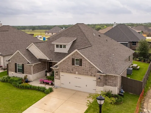 5012 Grayson Way, Bryan, TX 77802