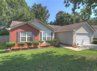 312 Kellys Walk, Locust Grove, GA 30248