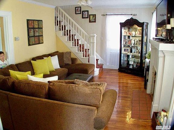 3rd image of 24 Malverne Ave