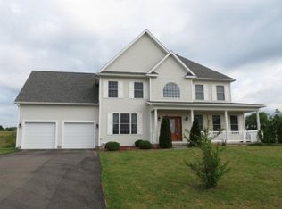 14 Royal Crest Rd, Horseheads, NY 14845