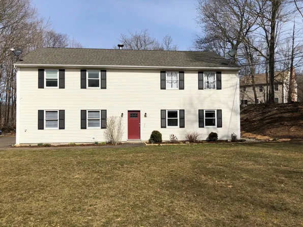 135 Falls Rd #C, Moodus, CT 06469