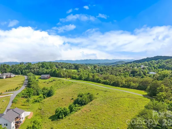 72 Ed Debruhl Rd, Alexander, NC 28701