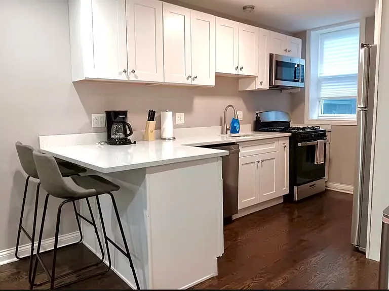 536 N Paulina St S — Photo 21