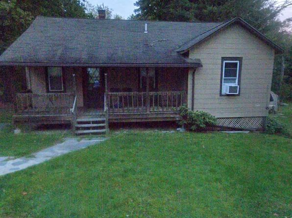 13 Rock Ridge Ave #1