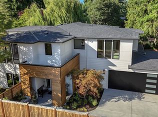 912 18th Ave W, Kirkland, WA