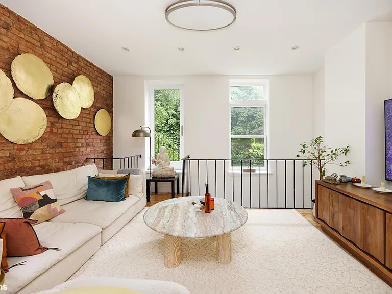 45 Horatio St #2 — Photo 5