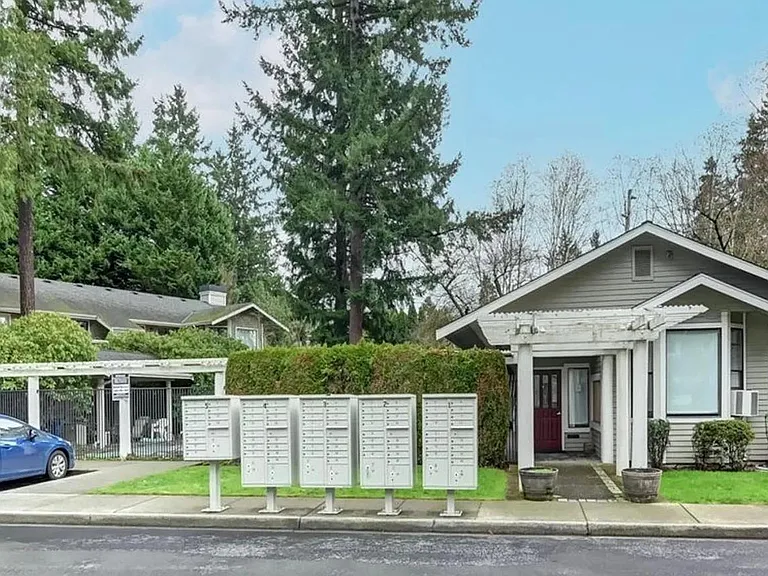 9009 Avondale Rd NE #S137 — Photo 22