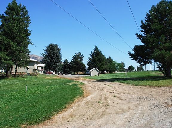 5th image of 5451 4th St SE