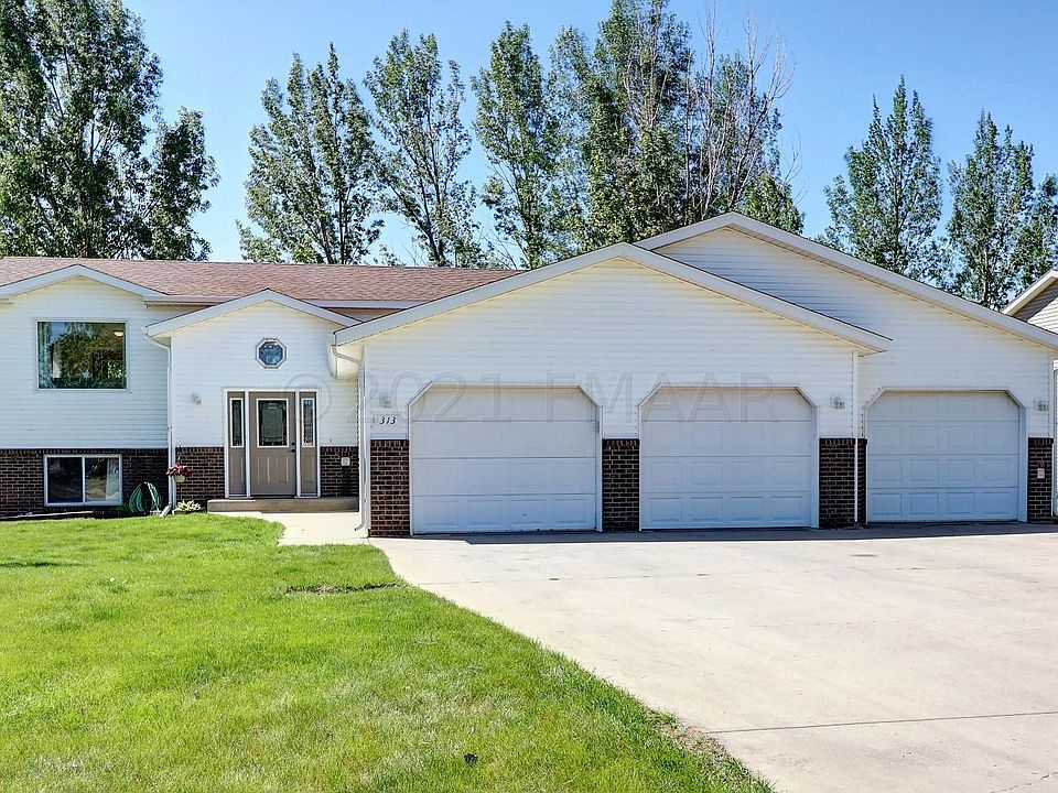 313 Park Dr E, Horace, ND 58047 Zillow
