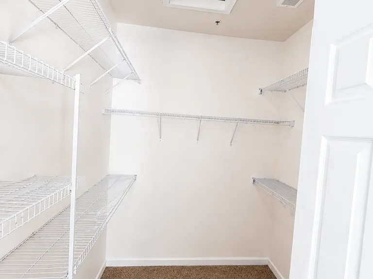 5614 Virginia Ln — Photo 17