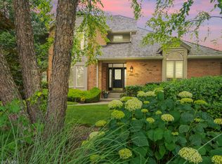 4552 Eleanor Dr, Long Grove, IL 60047