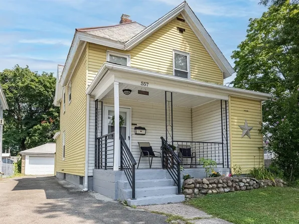 557 South St, Holyoke, MA 01040