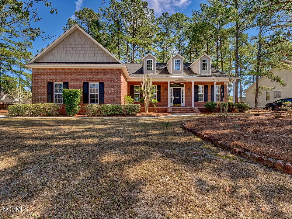 1st image of 1009 Greymoss Ln