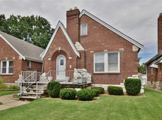 5715 Finkman St, Saint Louis, MO 63109