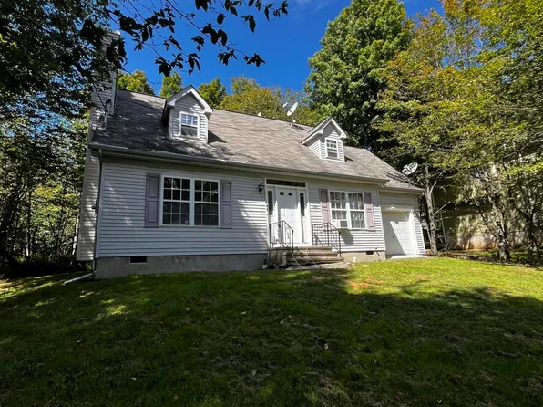 2444 Winding Way, Tobyhanna, PA 18466