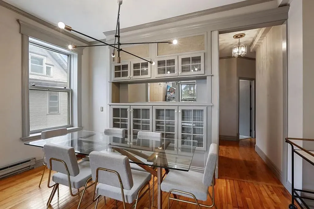 2 bed, 1254 sqft, $2,000 — Photo 1