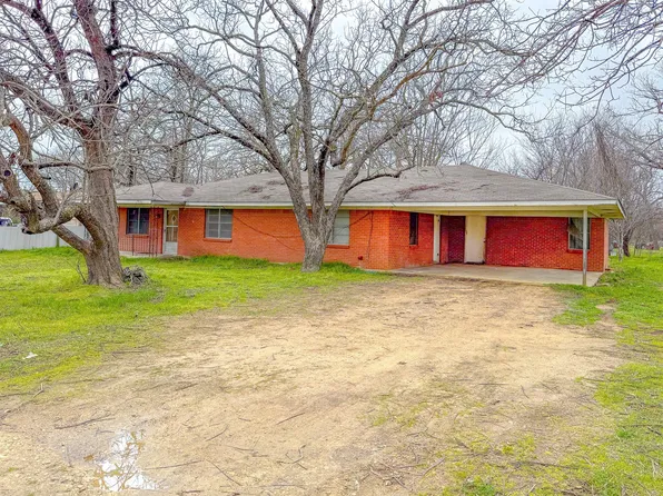 226 E Main St, Corsicana, TX 75109