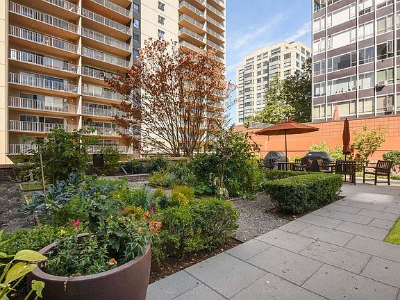 Rooftop Garden