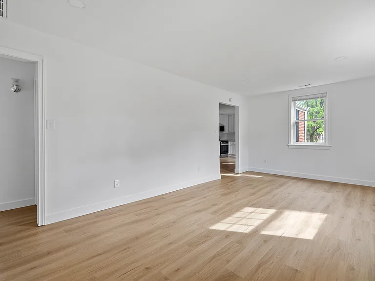 1650 Westhill Rd — Photo 13