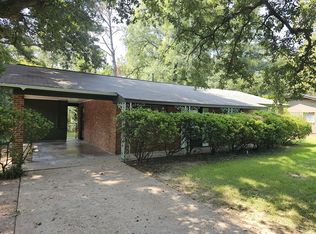 1033 Westway St, Jackson, MS 39212