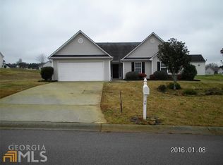 49 Manor Ct, Commerce, GA 30529