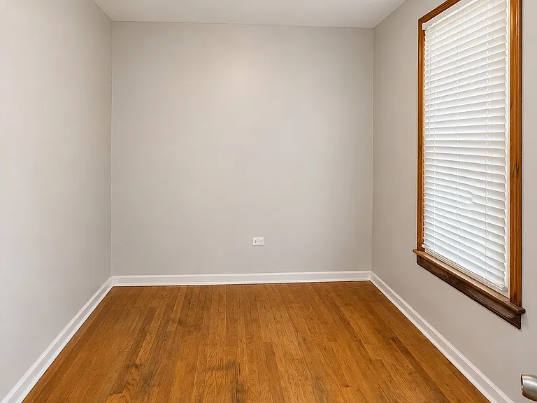 3108 N Saint Louis Ave #2 — Photo 6